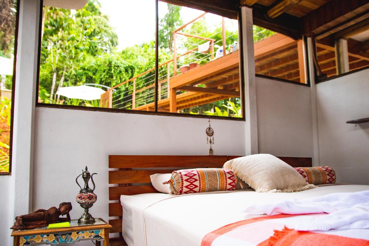 Oasis Uvita Bed and Breakfast Esterno foto
