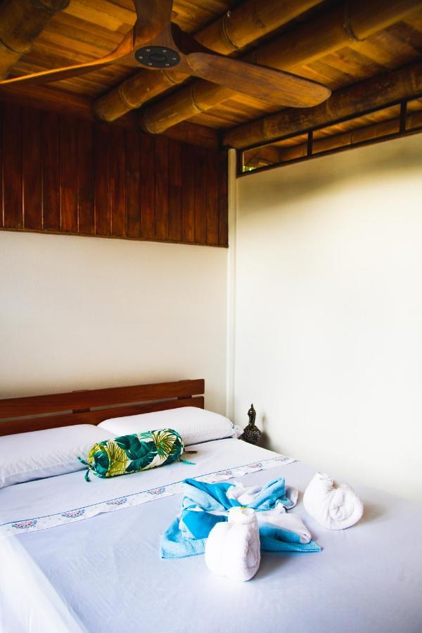 Oasis Uvita Bed and Breakfast Esterno foto